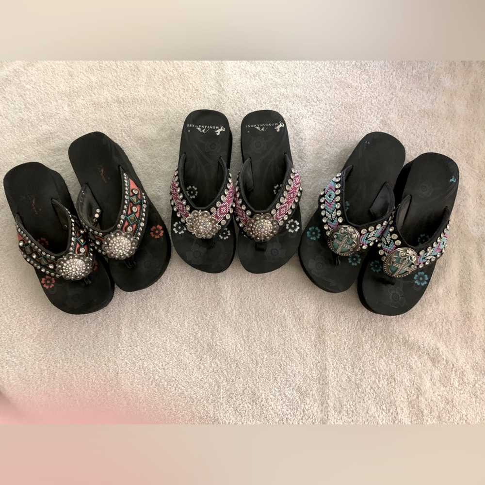Montana West flip flops